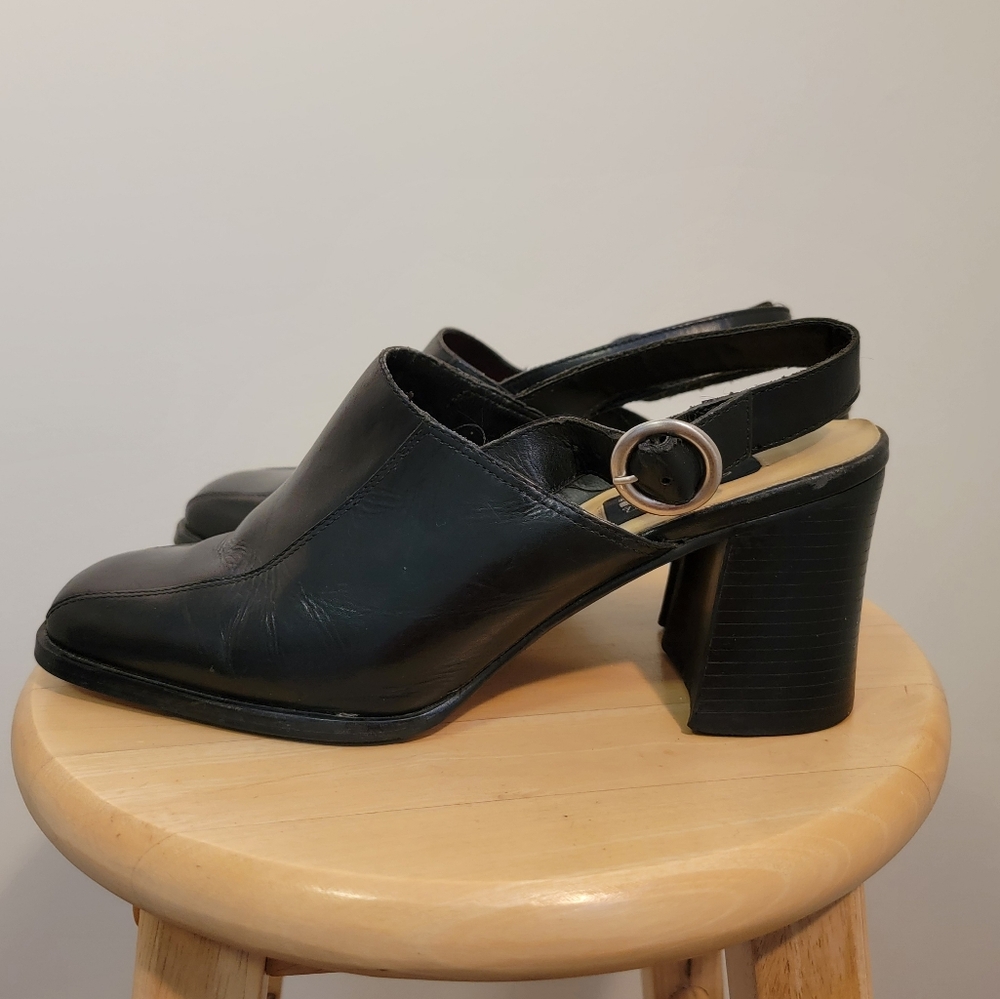gorgeous black leather slingback loafers high heels row vintage BATA 90s y2k